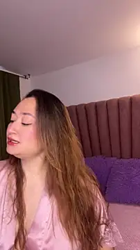 Snapshot of SalomeFlores chatting on June 28, 11:38 am SalomeFlores online show from June 28, 11:38 am