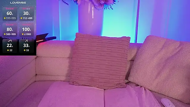 Snapshot of Dailyn__1 chatting on February 20, 8:09 pm Dailyn 1 online show from February 20, 8:09 pm