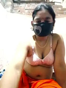 Snapshot of Hot_Sweeti chatting on February 14, 10:34 am Hot Sweeti online show from February 14, 10:34 am