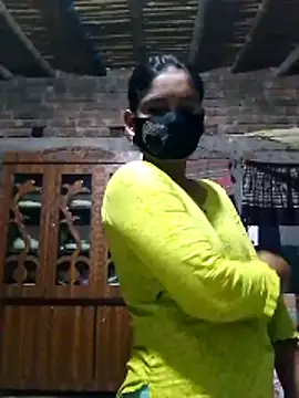 Snapshot of Hot_Sweeti chatting on February 17, 12:34 pm Hot Sweeti online show from February 17, 12:34 pm