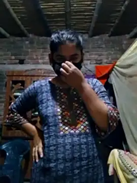 Snapshot of Hot_Sweeti chatting on February 27, 9:26 pm Hot Sweeti online show from February 27, 9:26 pm