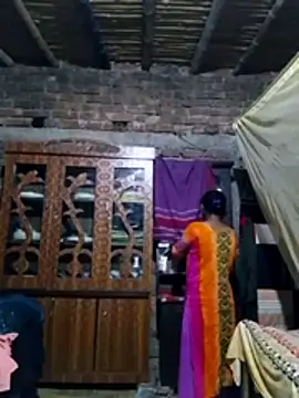 Snapshot of Hot_Sweeti chatting on March 2, 9:43 pm Hot Sweeti online show from March 2, 9:43 pm