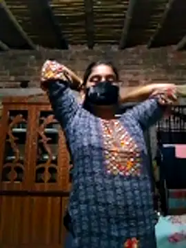 Hot Sweeti online show from April 1, 1:34 pm