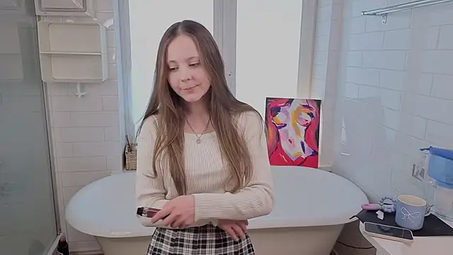 Snapshot of CinthiaSluis chatting on February 11, 6:18 am CinthiaSluis online show from February 11, 6:18 am