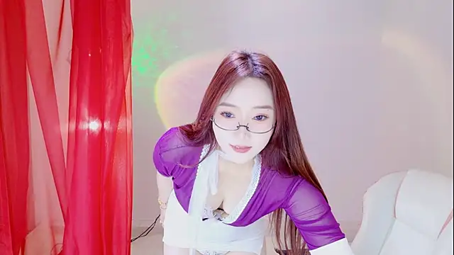 luna-168 online show from June 16, 8:17 am