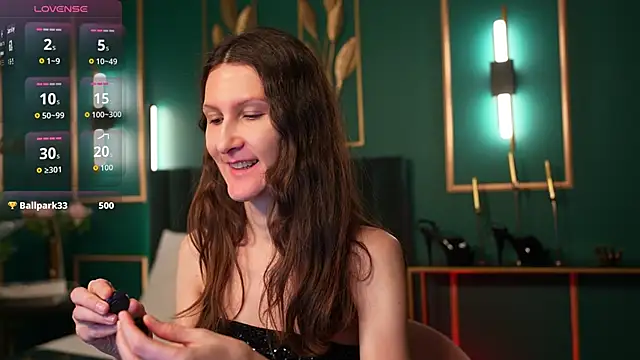 Fetish Pamela online show from February 3, 3:37 am