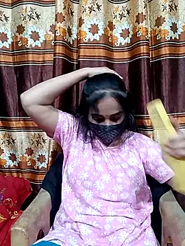 Snapshot of Red-Bird2 chatting on February 19, 2:51 am Red-Bird2 online show from February 19, 2:51 am