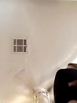 LadySn0w26 online show from February 17, 5:41 pm