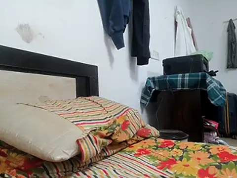 Aafreen999 online show from April 12, 4:34 pm