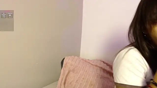 chloe peach  online show from March 13, 12:23 pm