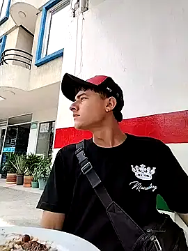 attractive-sexx online show from April 4, 4:59 pm