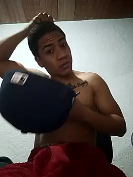 Snapshot of jheico_collins chatting on February 4, 2:45 pm jheico collins online show from February 4, 2:45 pm