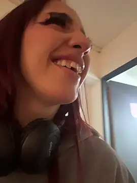 elodie rouge online show from March 3, 12:11 pm