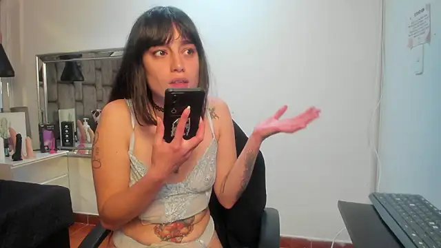 JenniQ69 online show from February 20, 1:55 pm