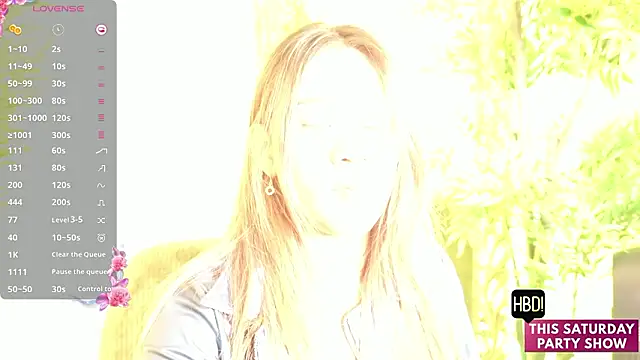 Snapshot of Mary_funny chatting on February 25, 8:51 pm Mary funny online show from February 25, 8:51 pm