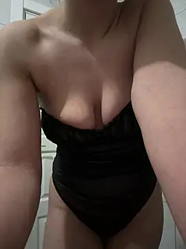 MisyonerNur online show from February 27, 8:31 pm