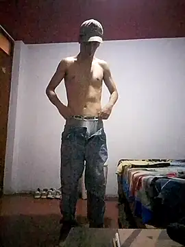 angelguere online show from January 19, 12:03 am