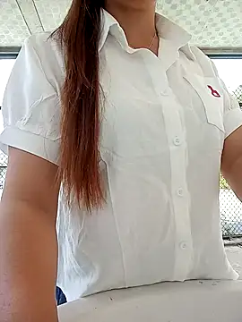 Bling sexy online show from April 8, 6:24 am