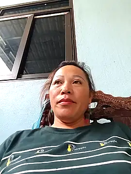 Snapshot of Jooj- chatting on May 28, 3:59 am Jooj- online show from May 28, 3:59 am