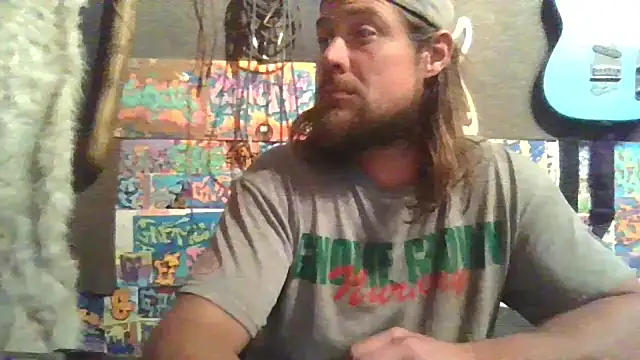 Snapshot of unknowner123 chatting on May 5, 6:54 am unknowner123 online show from May 5, 6:54 am