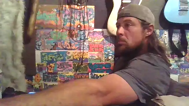Snapshot of unknowner123 chatting on May 11, 3:01 am unknowner123 online show from May 11, 3:01 am