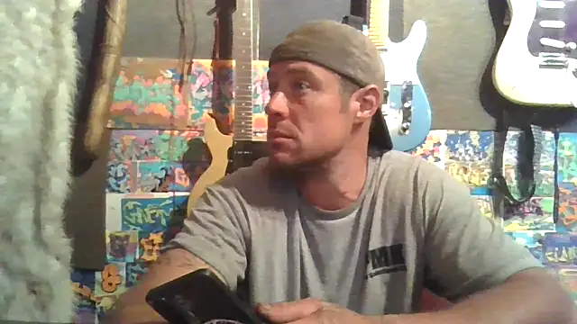 Snapshot of unknowner123 chatting on May 30, 2:08 am unknowner123 online show from May 30, 2:08 am