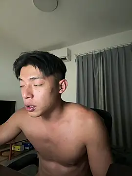 Yooo17 online show from May 30, 2:47 pm