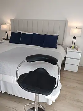 candyxtreox online show from February 8, 2:53 pm