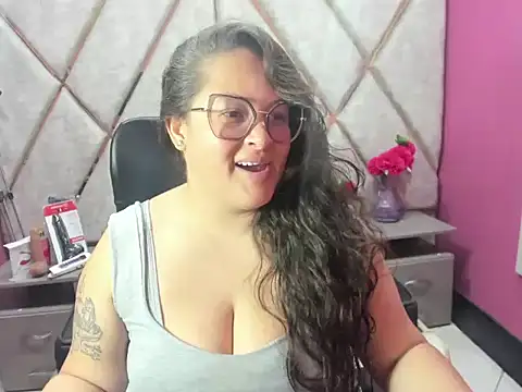 Sarah Boobs  online show from April 10, 3:34 am