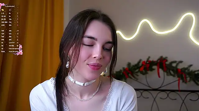 Snapshot of MirnaTellado chatting on February 25, 7:12 pm MirnaTellado online show from February 25, 7:12 pm