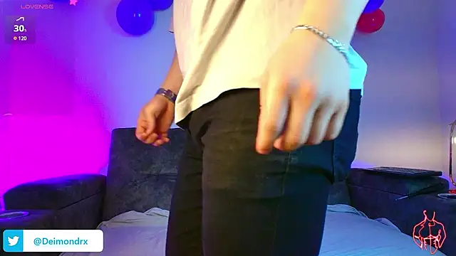 Alexander Connor online show from March 8, 11:58 am