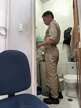 santiObrero online show from April 7, 3:01 pm