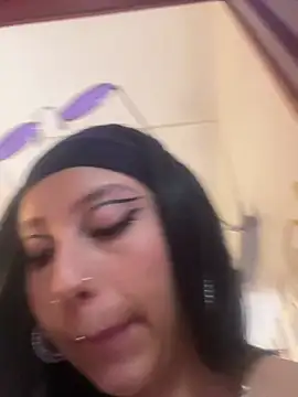 Dear MyLux online show from February 17, 7:42 pm