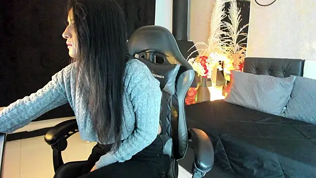 Snapshot of Vicky_sst chatting on February 8, 4:05 am Vicky sst online show from February 8, 4:05 am