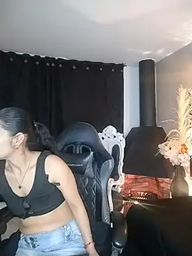 Snapshot of Vicky_sst chatting on February 20, 5:26 am Vicky sst online show from February 20, 5:26 am