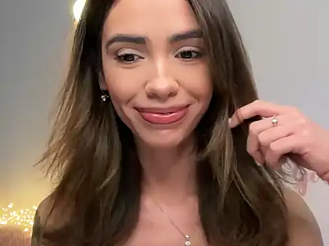 AyanaLys online show from January 18, 2:21 pm