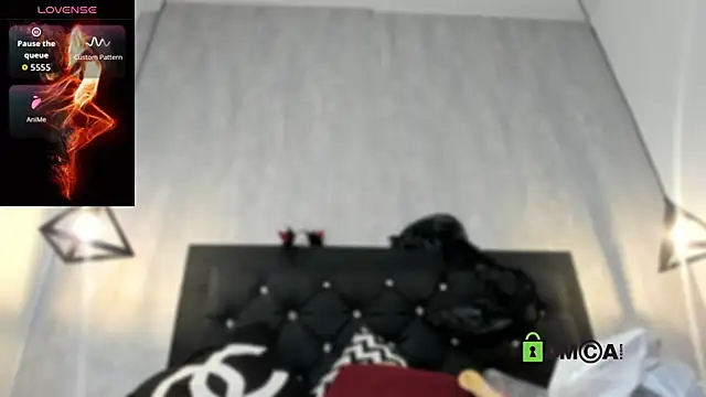 Snapshot of Marilyndackaria_ chatting on April 15, 12:01 pm Marilyndackaria online show from April 15, 12:01 pm