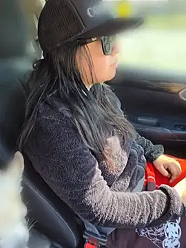 AriannaPenaxo online show from April 10, 8:24 pm