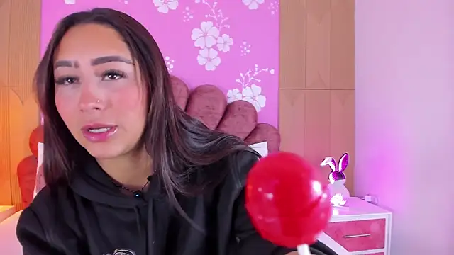 MadisonFox1 online show from February 18, 12:12 pm