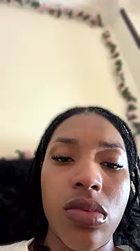 Snapshot of Ebony_love07 chatting on June 25, 8:46 pm Ebony love07 online show from June 25, 8:46 pm
