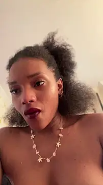 Snapshot of Ebony_love07 chatting on July 7, 9:30 pm Ebony love07 online show from July 7, 9:30 pm