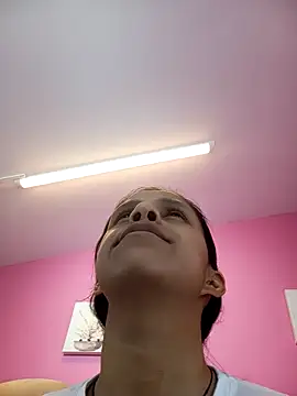 Snapshot of mitzukywinteer chatting on February 9, 7:40 pm mitzukywinteer online show from February 9, 7:40 pm