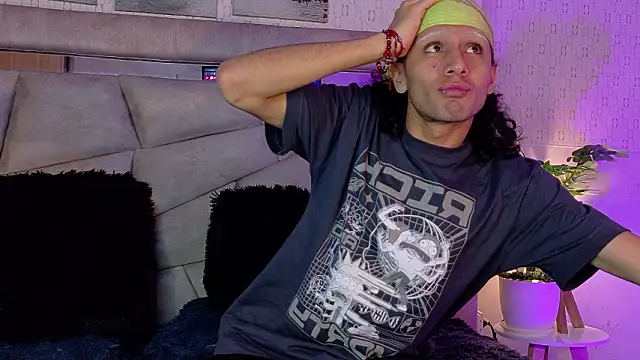 4L3JX online show from February 5, 12:43 pm