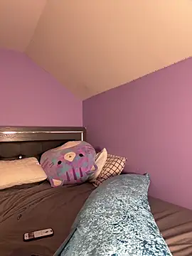 LindseyFAFO online show from April 3, 5:22 pm