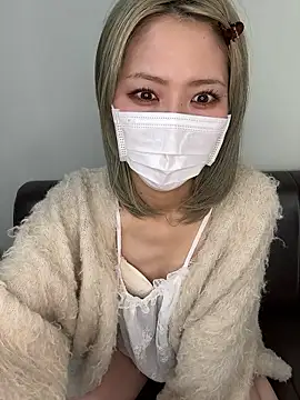 yumi0025 online show from January 19, 5:22 am