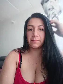 Katysaez online show from May 27, 9:45 pm