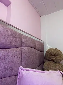 Melody rousse   online show from April 17, 9:51 pm