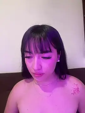 Snapshot of Melody_rousse__ chatting on May 2, 9:53 pm Melody rousse online show from May 2, 9:53 pm