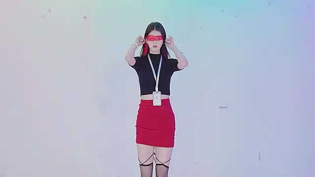 ZZ000S33 online show from March 23, 11:58 am