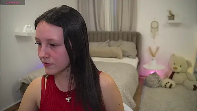 Snapshot of Miss_sindy11 chatting on February 26, 9:19 am Miss sindy11 online show from February 26, 9:19 am